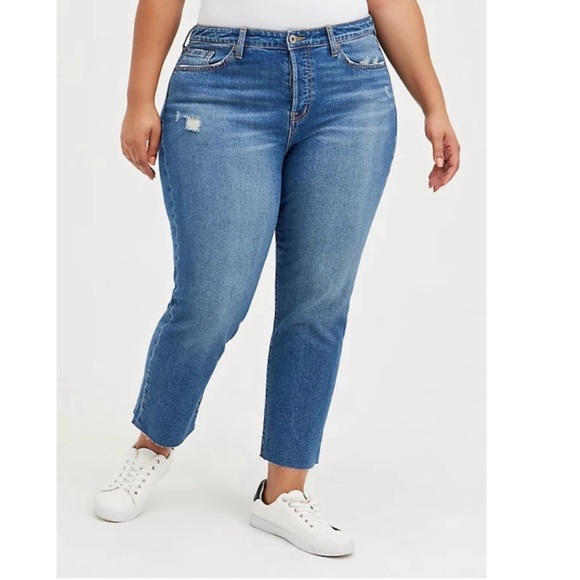 torrid Denim - Torrid Crop Jeans Size 16R Stovepipe Straight Classic High Rise Distressed Blue